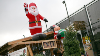 Expert Confirms That Shoppers Hate Holiday Bullshit